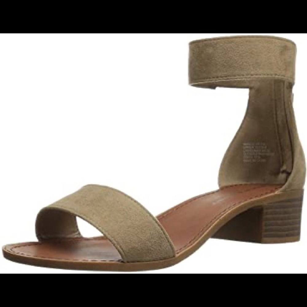 Rock & Candy
Nancie Block Heel Sandal